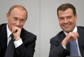 Эксперты: перестановка в Кремле углубит отношения Путина и Медведева