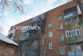 Крупный ночной пожар на 7-й Линии в Омске был устроен намеренно