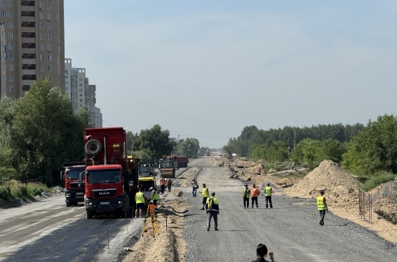 Для новой дороги у омских новостроек изымут парковочную землю