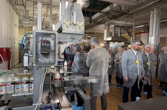 Омский бизнес в гостях у «Лужайкино»: открытый разговор о качестве, доверии и силе регионального бренда