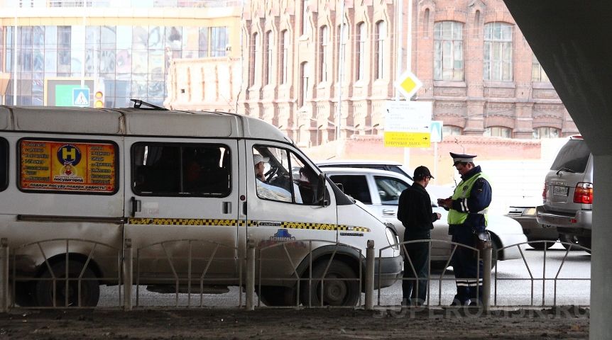 Омск маршрутка 511 Войтенко. Омск маршрутка 18 Войтенко. Омск маршрутка 511 фото Войтенко.