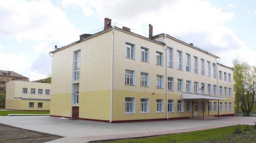 117 гимназия омск. Моцро 117. Гимназия 117 омск внутри. Центр олимпиадного движения всош. Ульяновская математическая школа для одаренных.