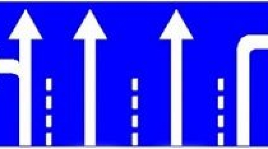 Направление движения 4. Дорожные знаки 5.15.1 налево. Знак движение по полосам 5.15.1. Дор знак 5.15.4. Знак 5.15.1 налево прямо направо.