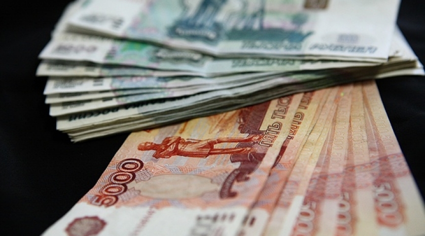 Общество Семья из Омска стала миллионерами благодаря руке продавца