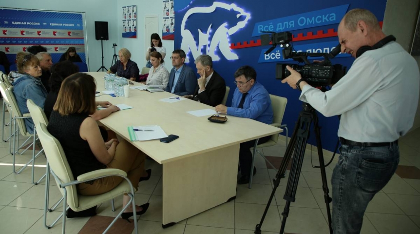 В омском Штабе общественной поддержки обсудили проблемы складирования отходов в СНТ