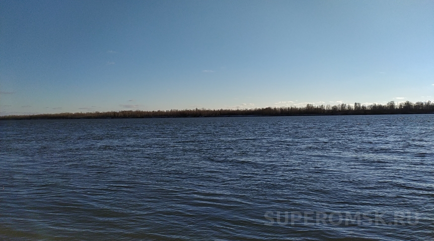 В Омской области уровень воды в Иртыше упал на пару метров