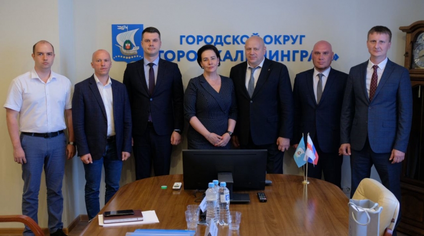 Шелест хочет внедрить в Омск опыт Калининграда