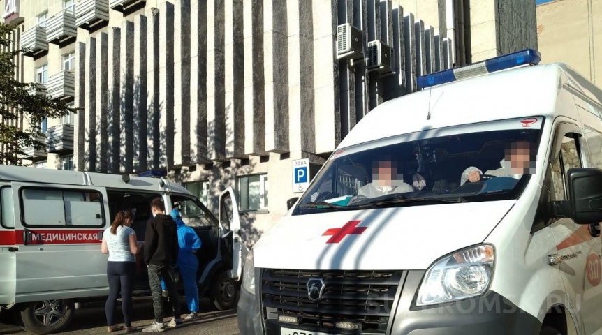 Общество Ребенок из Иркутска в Омской области попал в беду