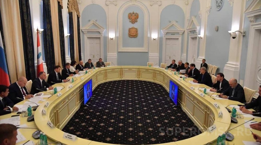 Хоценко обсудил с АФК «Система» перспективы сотрудничества в Омске