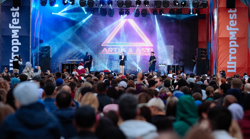 Фестиваль «Штормfest» на Соборной площади собрал более 30 тысяч зрителей