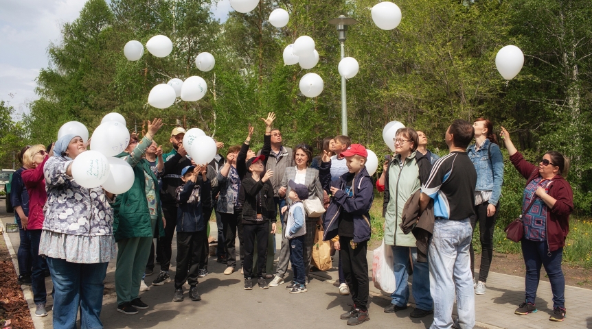 Омичи планируют благоустроить Аллею ангелов в Советском парке