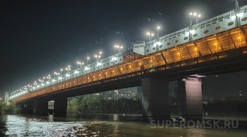 На защиту омского метромоста в 2024 году выделили еще больше денег На защиту омского метромоста в 2024 году выделили еще больше денег