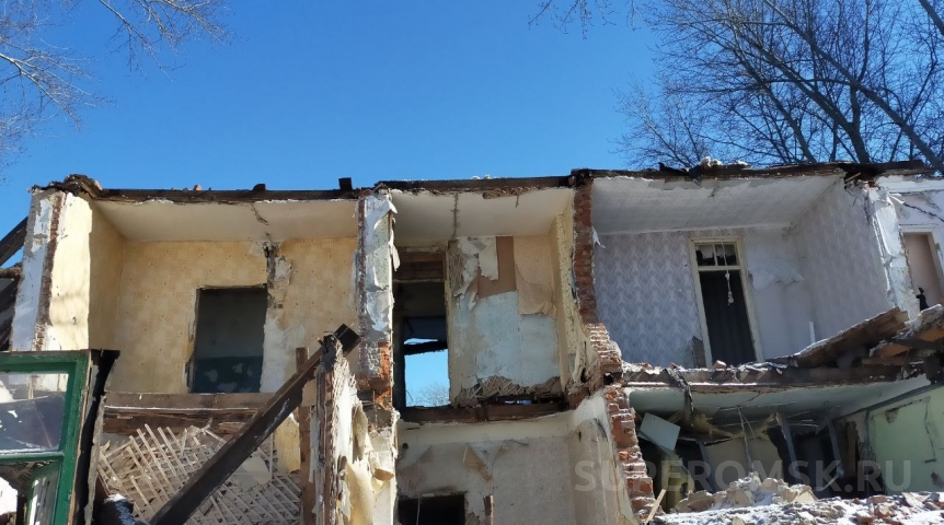 После «потери» подрядчика омские власти пересмотрели стоимость сноса дома в Порт-Артуре