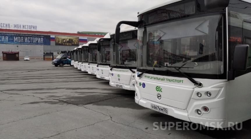 Из-за Рождественского полумарафона в Омске поедут по-новому автобусы