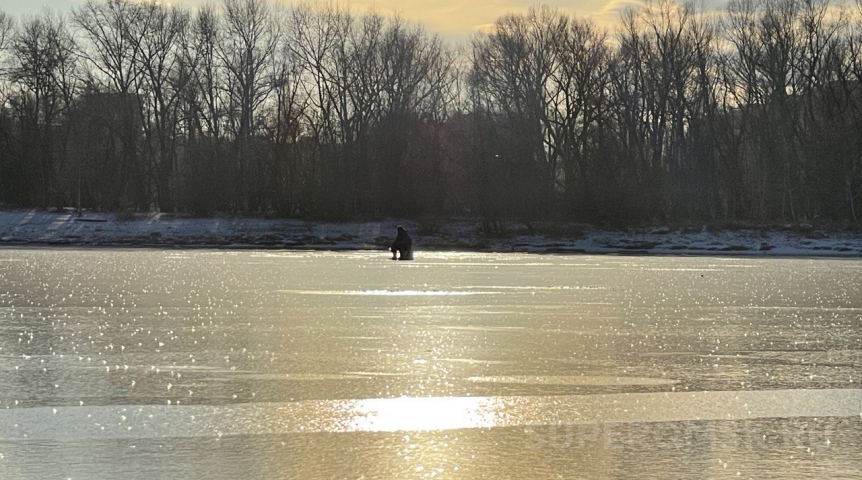 Омского рыбака нашли на озере в 10 километрах от места пропажи