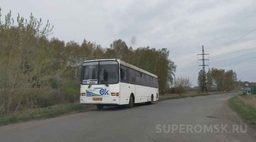 В Омске изменилось расписание автобусного маршрута до дач