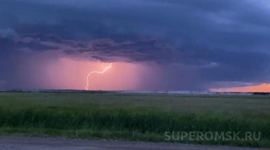 В Омской области снова объявлено штормовое предупреждение