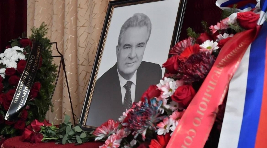 В Омске появится мемориальная доска Владимиру Варнавскому