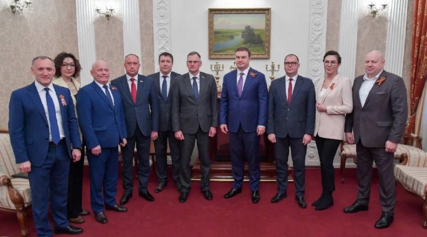 Омский губернатор Виталий Хоценко встретился с делегацией из Республики Беларусь