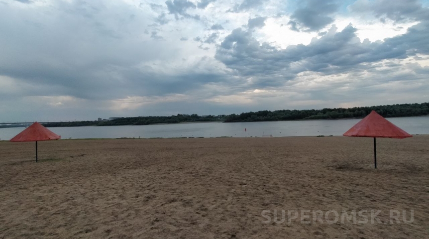 Обустройство нового пляжа в Любинском районе Омской области доверили дорожникам