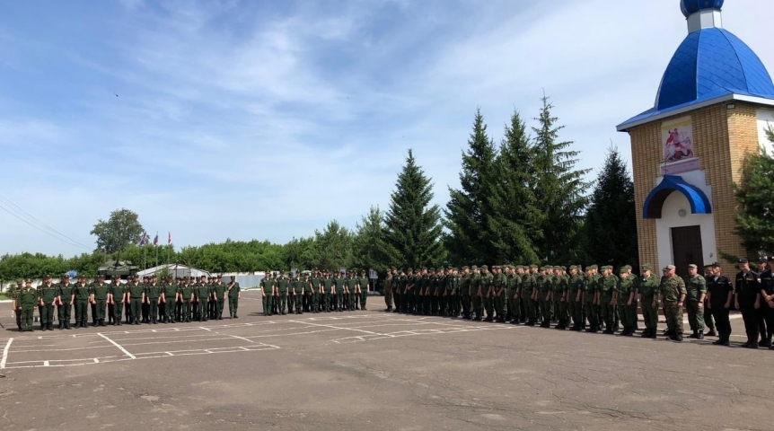 В Омске состоялась торжественная отправка призывников на военную службу