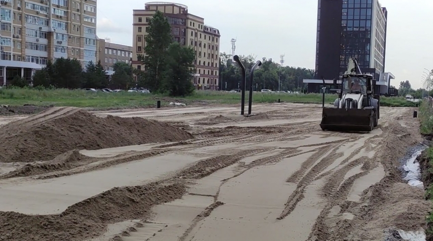 Виталий Хоценко сообщил о строительстве Центра уличного баскетбола в Омске