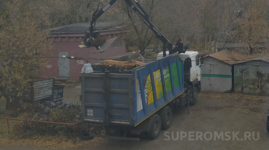 Мэр Шелест раскритиковал вывоз мусора в Омске