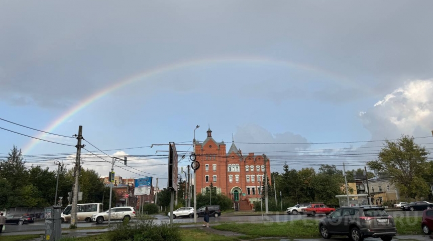 Общество В небе над Омском опять заметили чудо