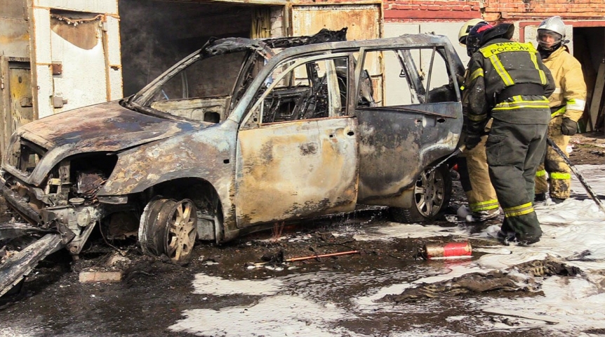 Происшествия в Омске Омич лишился автомобиля после самостоятельного избавления от царапин