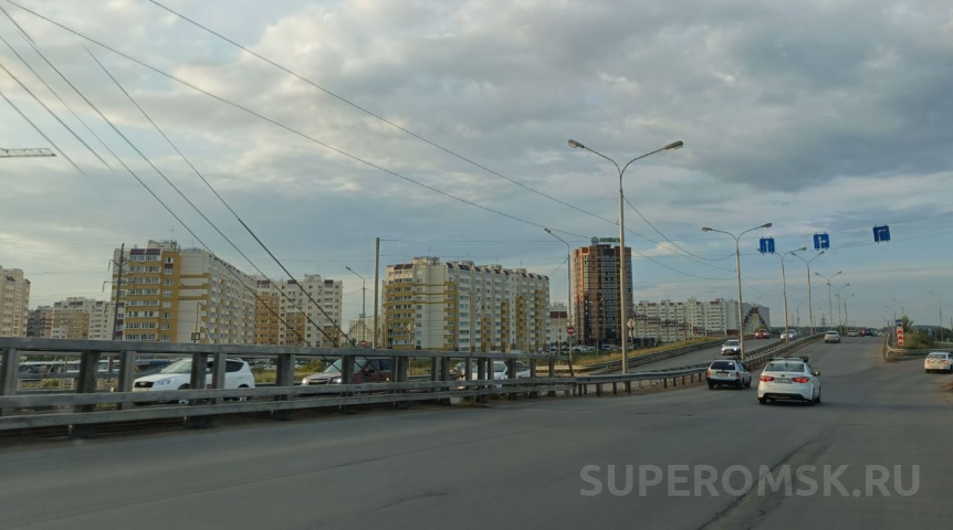 В омском Новом Амуре должны сдать три дома с отделом УМВД