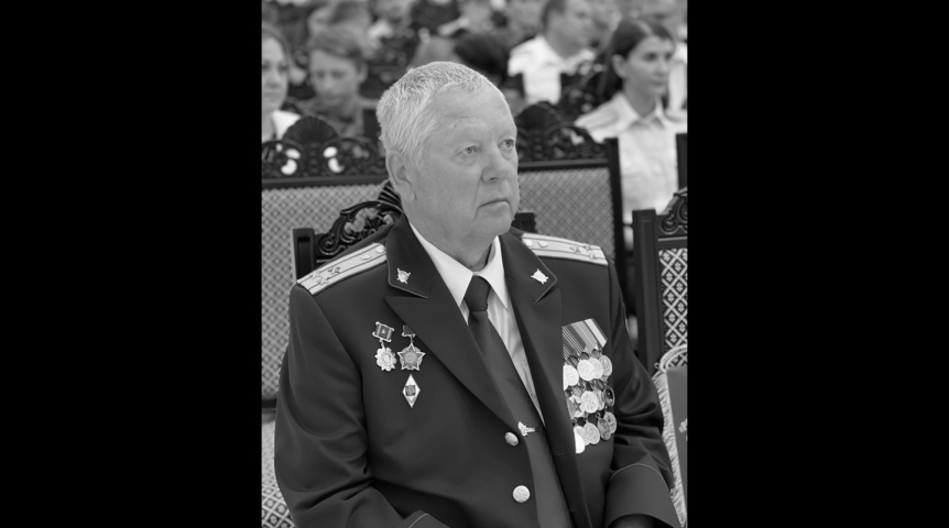 В Омске простились с полковником юстиции Александром Петровым