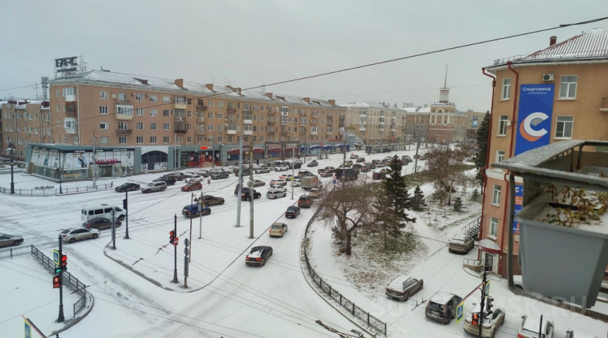 В Омске начались нетипичные пробки