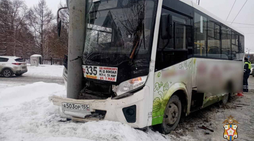 Известны подробности жуткого ДТП с автобусом в Омске