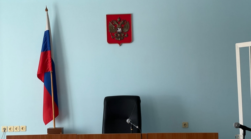 В Омске бывшего дачного председателя обвиняют в крупном присвоении денег