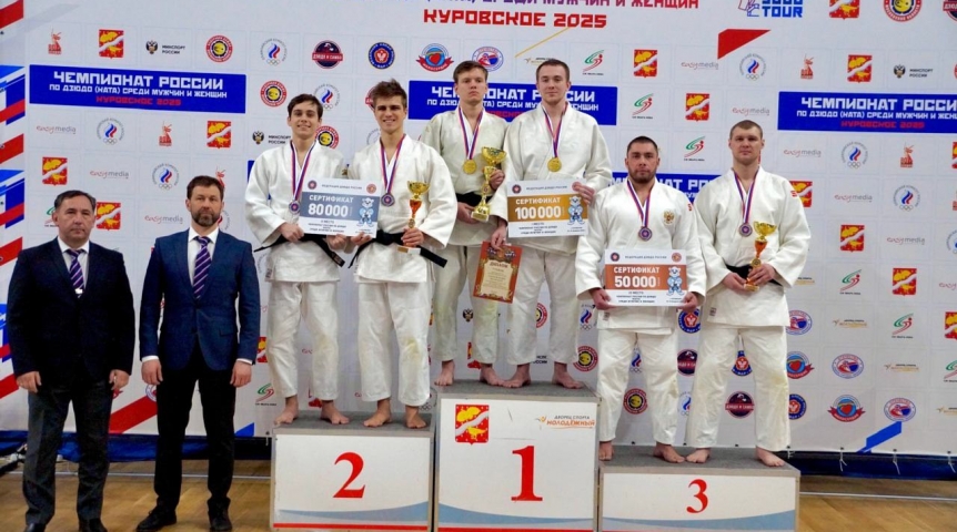 Омский стоматолог выбил бронзу на чемпионате России по дзюдо