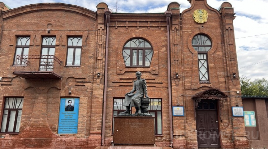 В Омске временно закроют консульство Казахстана