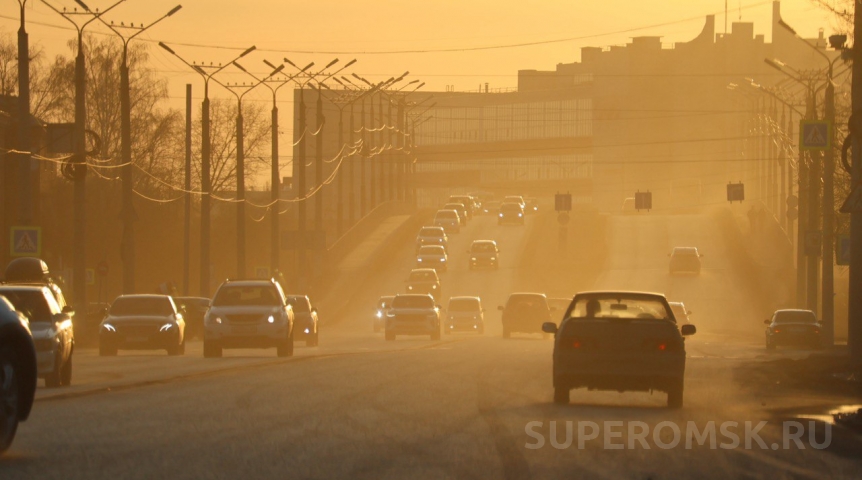 К Омской области приближается мощная пыльная буря из Казахстана