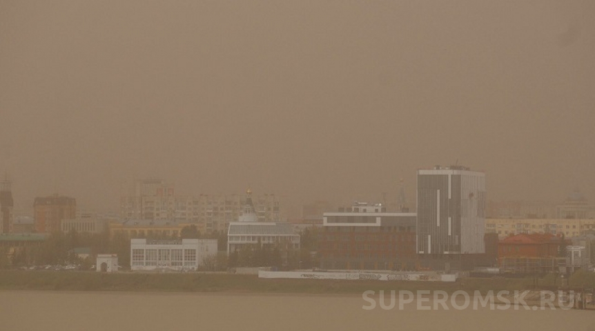 Омск заливает грязевой дождь