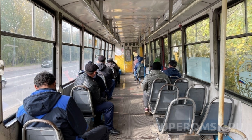 В Омске ограничат движение трамваев из-за ремонта путей