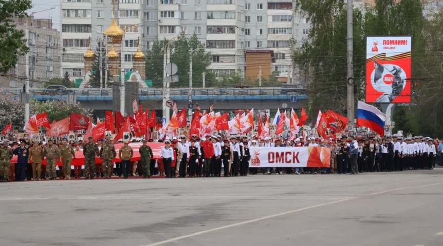 Хоценко рассказал о героях своей семьи на омском шествии «Бессмертный полк»