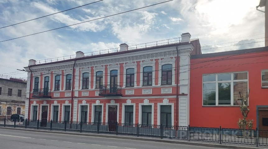 По адресу памятника архитектуры Омска зарегистрировали стоматологию