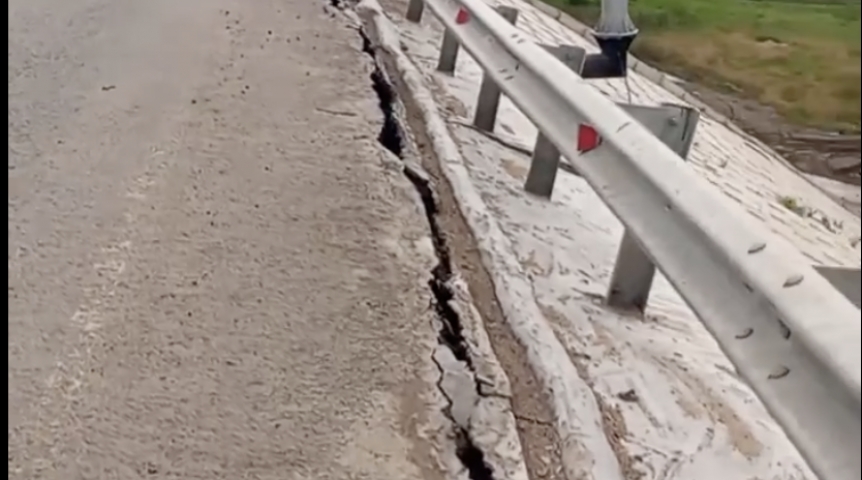 Виадук в омском Исилькуле спустя год пошел трещиной