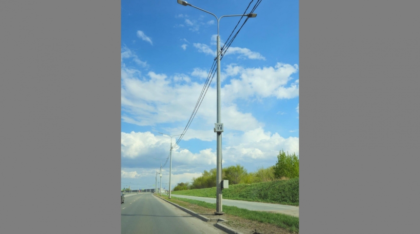 На дорогах Омска и области установили передвижные камеры нового образца