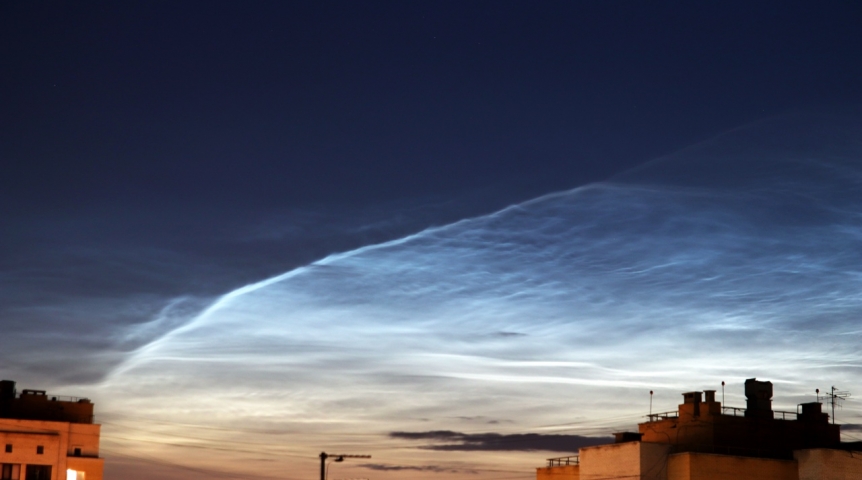 В небе над Омском проявилось красивейшее и редкое явление