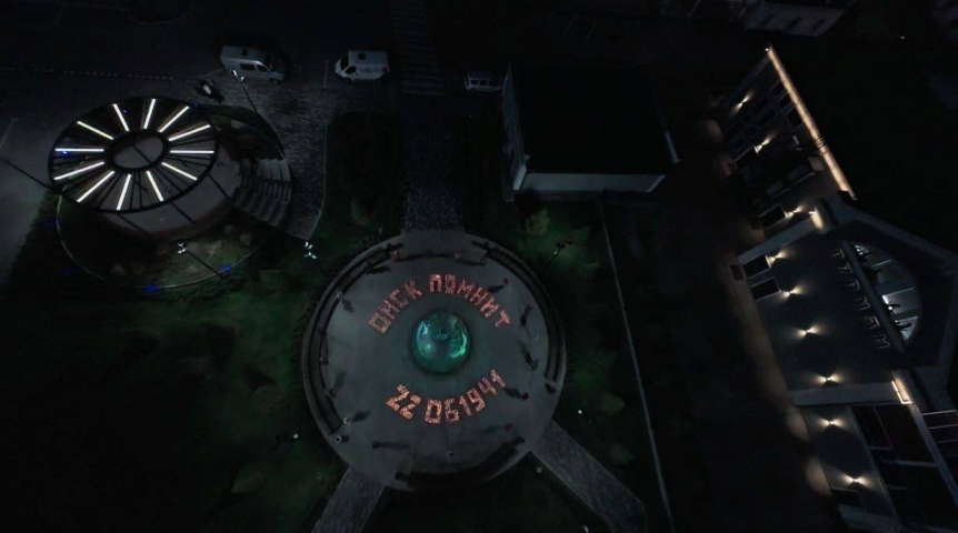 Омская молодежь и ветераны зажгли Свечи памяти в 4 часа утра