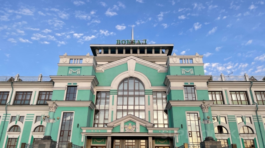 Появилось видео поножовщины у омского ж/д вокзала