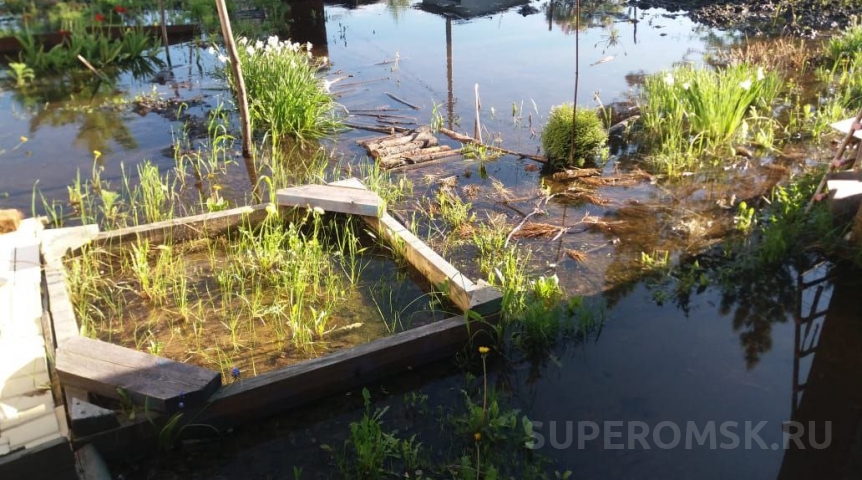 В омском Осташково перестали откачивать воду