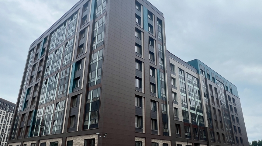 В Омске построили высотку на 54 «однушки»