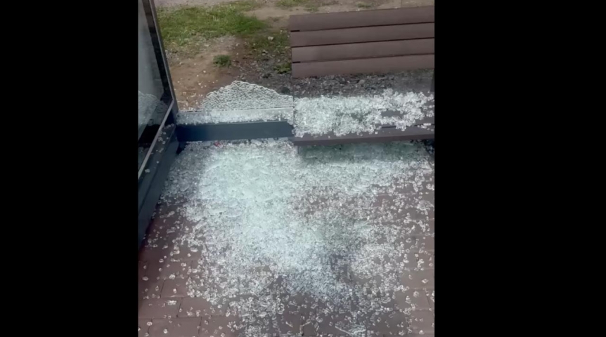 В Стаханове разбили подарок от Омской области