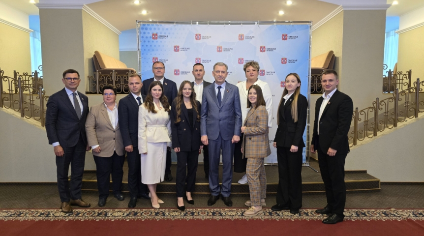 В Омске провели форум Молодежных парламентов Сибири